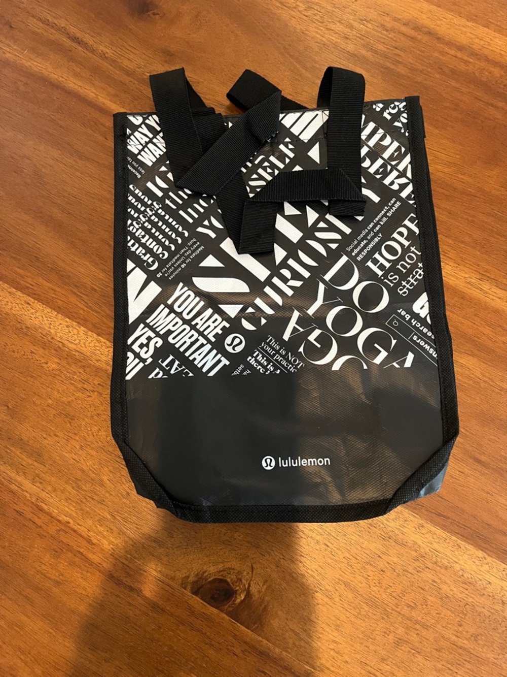 Lululemon Black & White Graphic Tote Bag New